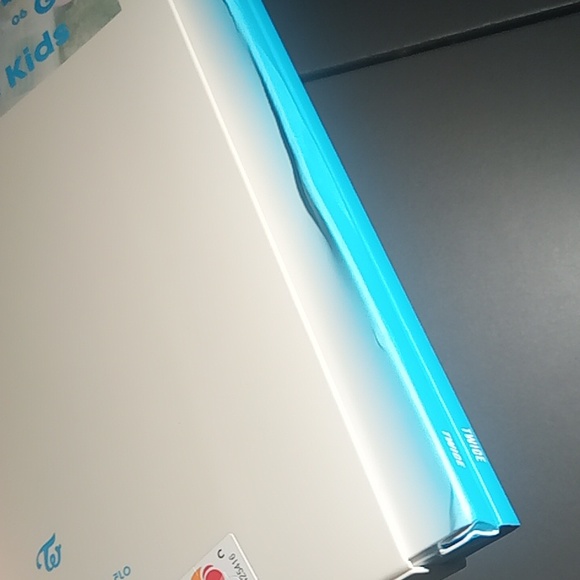 TWICE Between 1&2 Kpop Album - Picture 3 of 9